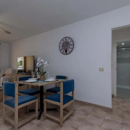 Castle Harbour 41a - One Bed شقة لوس كريستيانوس