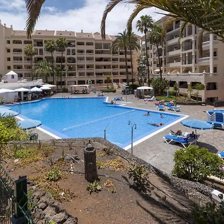Castle Harbour 41a - One Bed Apartment *